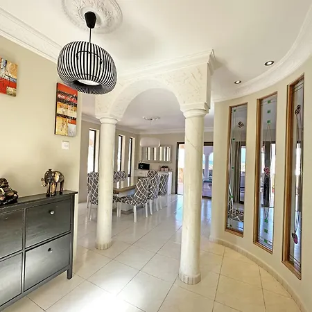Villa Luxury Lucia La Playa de Tauro