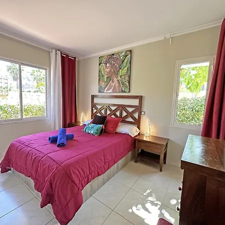 Luxury Lucia Villa La Playa de Tauro